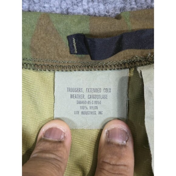 Vintage US Military ECWCS Trousers Mens Small Regular Woodland Camo PTFE 80s - Picture 11 of 16
